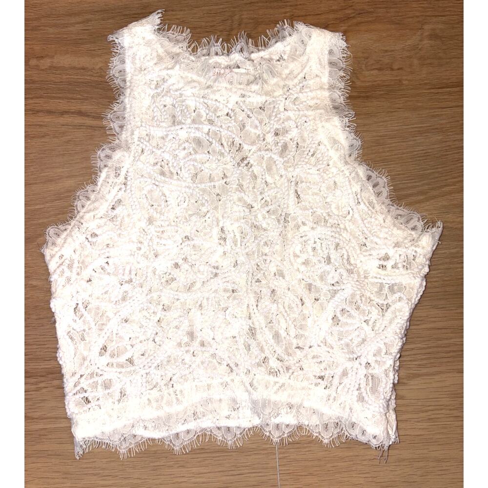 A. Peach lace crop tank engagement photos romantic womens size S